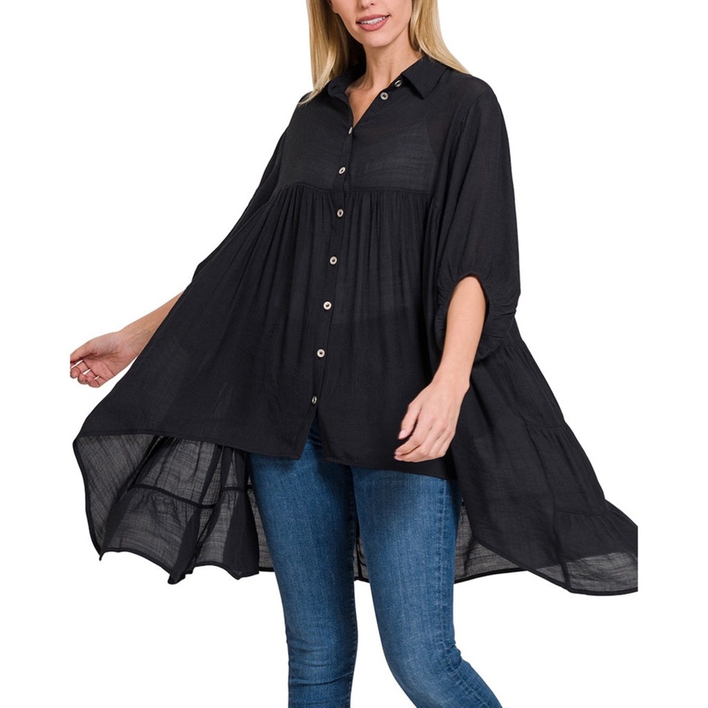 🎉 JUST ARRIVED 🎉 Tiered Back Button Down Tunic